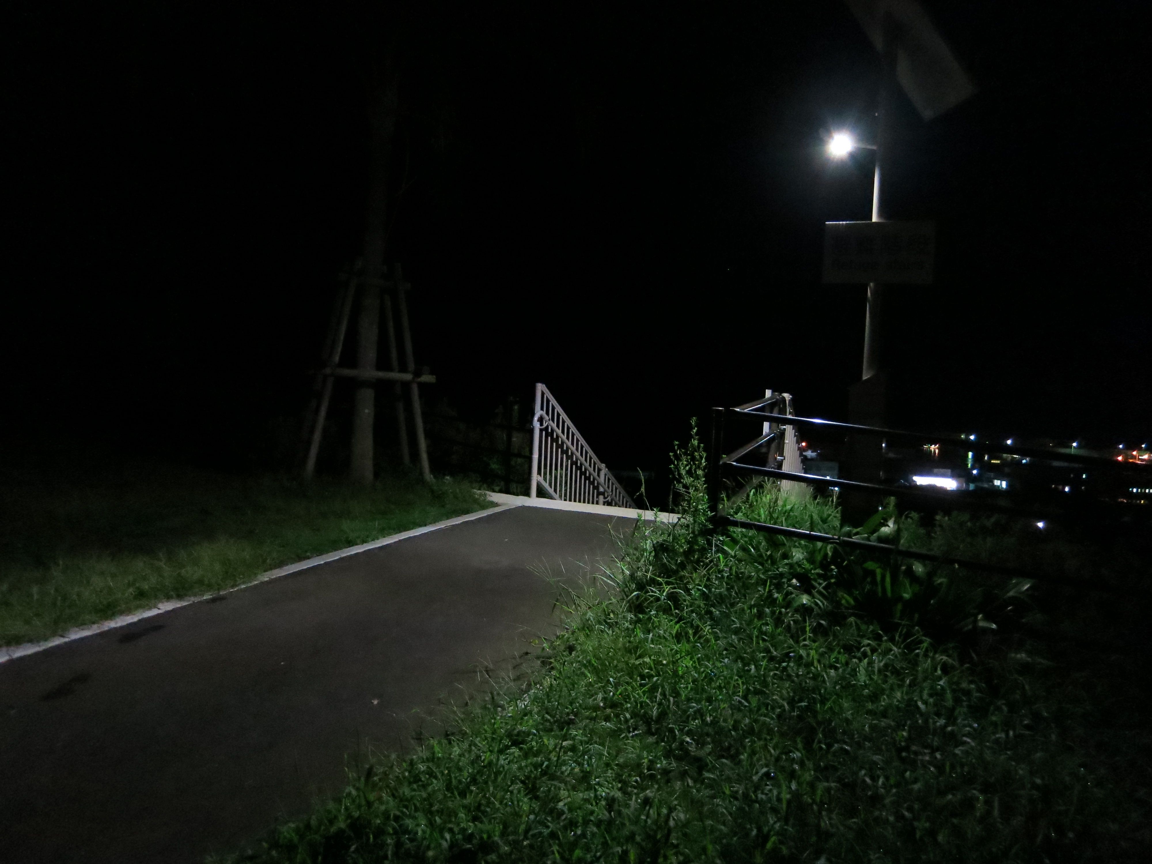 malam sebelum turun tangga